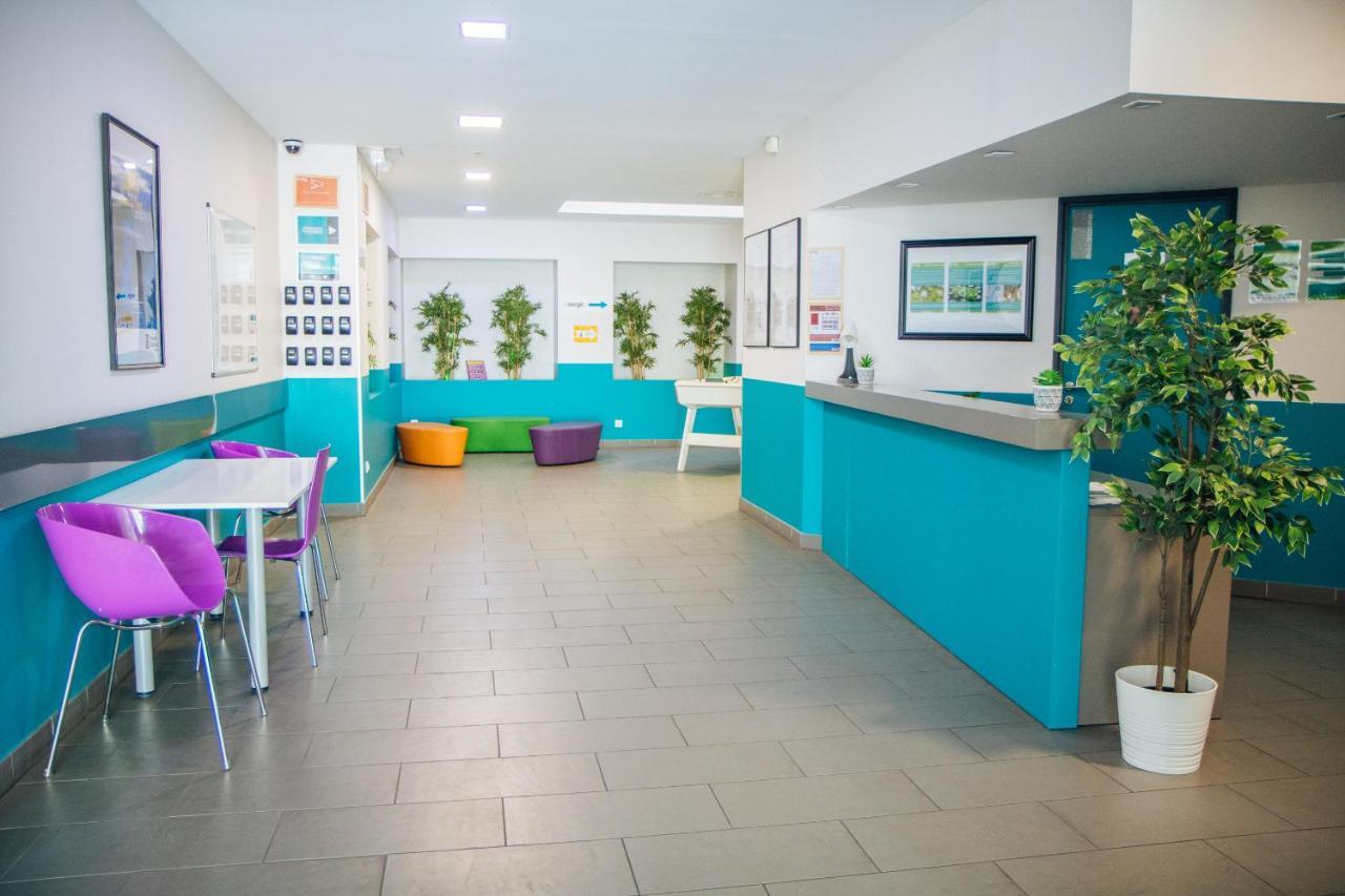 Apartahotel Twenty Business Flats Timone *